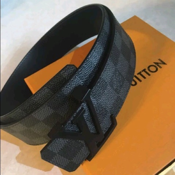 Comment your size below - Picture 2 of 5